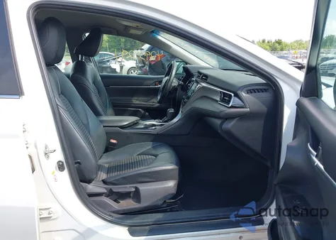 2018 Toyota Camry Se from USA, damaged, VIN 4T1B11HK8JU130664